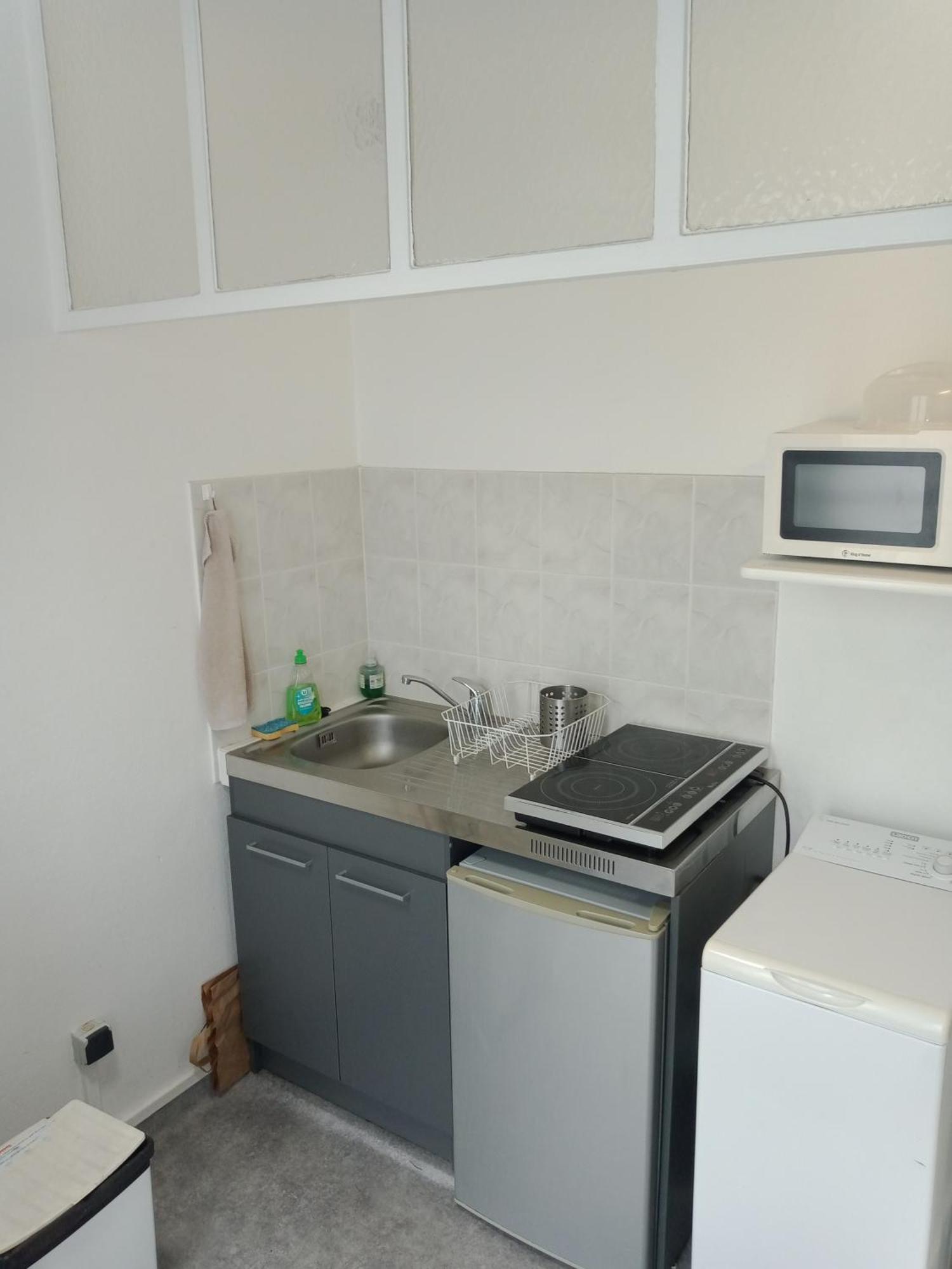 Appartement Perret 105 Rue Victor Hugo, Lumineux, Plein Centre, Parking Prive Arrivee Autonome Tout A Pied Гавр Екстер'єр фото